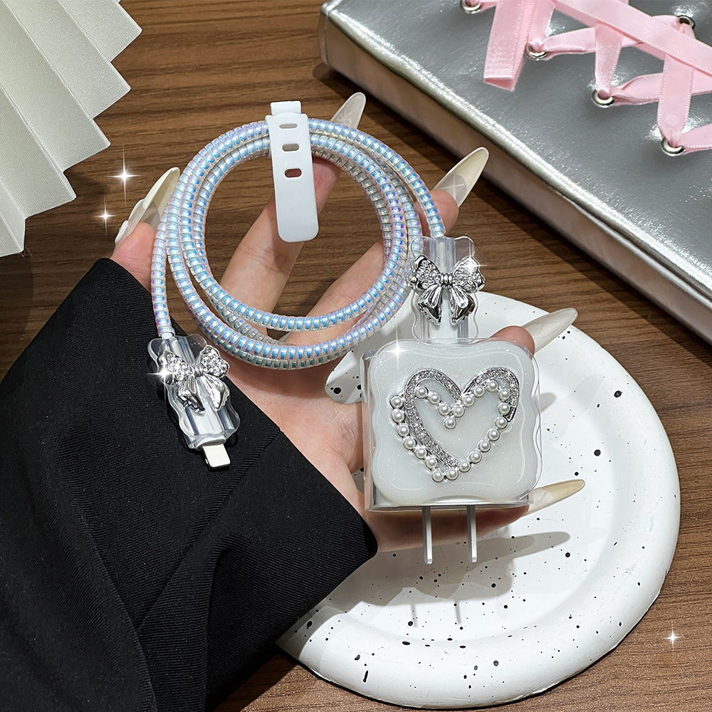 Cute 3D Pearl Charger Protecto - огляд і ціна Sleeved Cable Kit